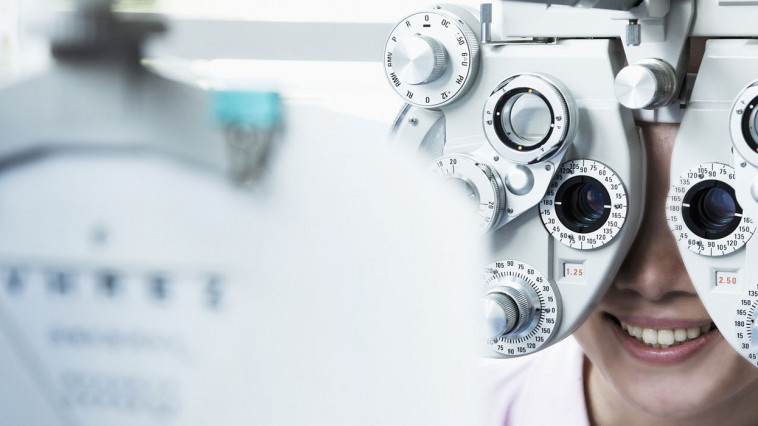 تست بینایی برای لنز